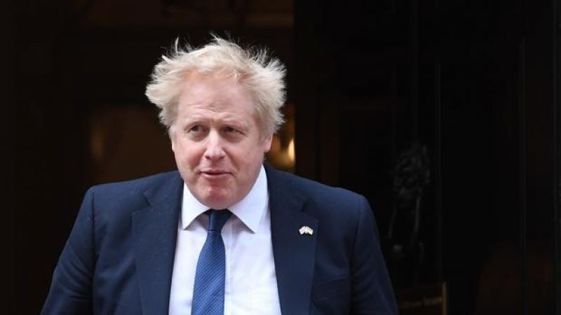 Boris Johnson fue multado junto a 50 allegados por el escándalo de las fiestas durante la pandemia