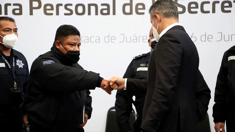 Gobierno del Estado y Santander anuncian créditos hipotecarios preferenciales para elementos de la SSPO y FGEO