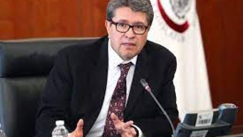 Ricardo Monreal se solidarizó con familias de periodistas asesinados: “Son la sustancia de la libertad”