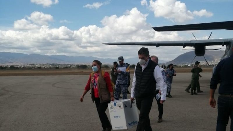 Recibe Oaxaca segundo cargamento de vacunas contra el COVID-19