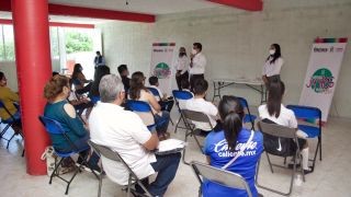 Miniatura: Titular de la Sebien entrega Créditos a la Palabra de la Mujer y supervisa el programa “Vamos Juntos a la Escuela”
