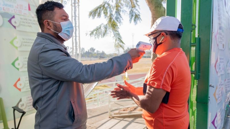 Abel Trujillo, servidor público que entrega lo mejor en el polideportivo