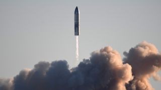 Miniatura: SpaceX anuncia la primera misión al espacio con una tripulación totalmente civil