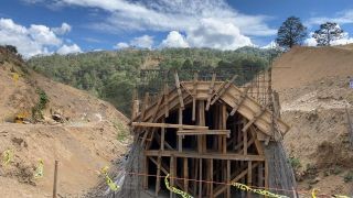 Miniatura: La construcción de las autopistas Mitla – Tehuantepec y Barranca Larga – Ventanilla es una realidad