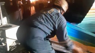 Miniatura: Unidades de emergencia participan coordinadamente para sofocar incendio en bodega de pinturas, en San Sebastián Tutla