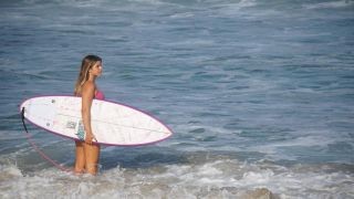 Miniatura: Tres surfistas oaxaqueños conforman la selección nacional que buscará los boletos para Juegos Olímpicos