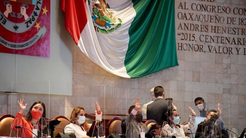 Pide Legislatura al gobernador priorizar a oaxaqueños en su gabinete