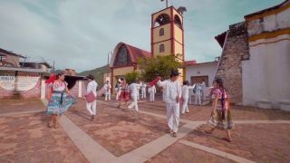 Miniatura: Muestran proyectos de expresiones comunitarias y populares de la convocatoria “CurArte es Guelaguetza”