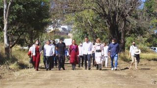 Miniatura: En presencia de la Dra. Beatriz Gutiérrez Müller, anuncian AMH y titular de SEDATU construcción del Archivo General Agrario en la ex fábrica de triplay