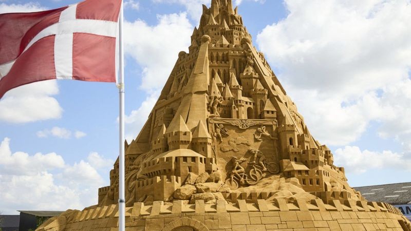 Construyeron en Dinamarca el castillo de arena más alto del mundo